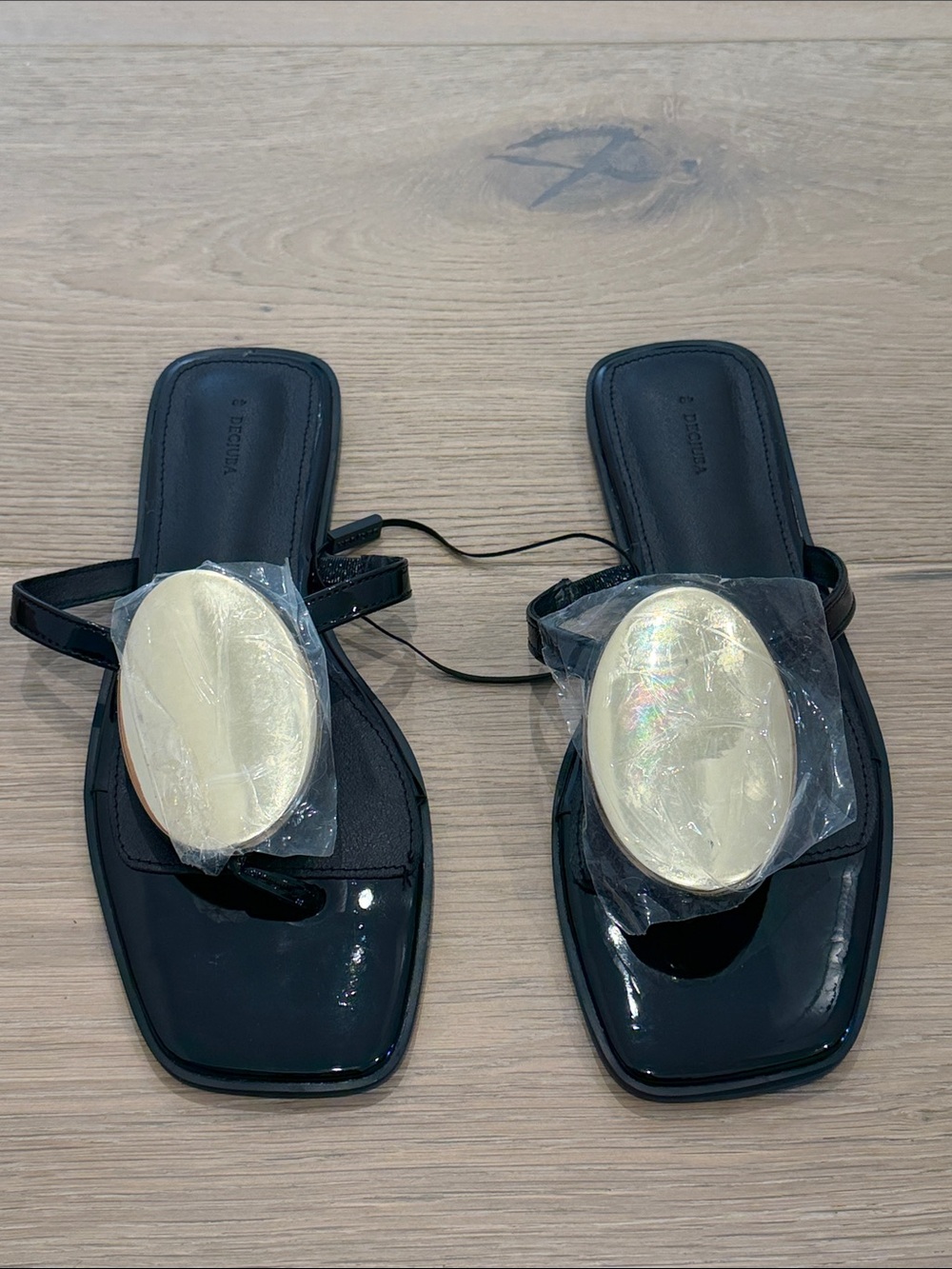 DECJUBA Black Patent Slide Sandals with Iridescent Oval Accent
